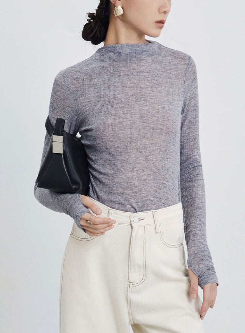 半高領舒適高彈內搭上衣